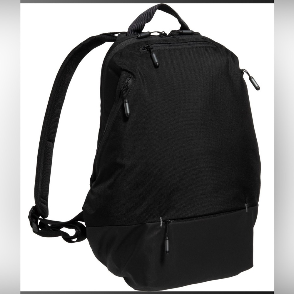 NWOT Ascentials Pro Spire Backpack, Unisex